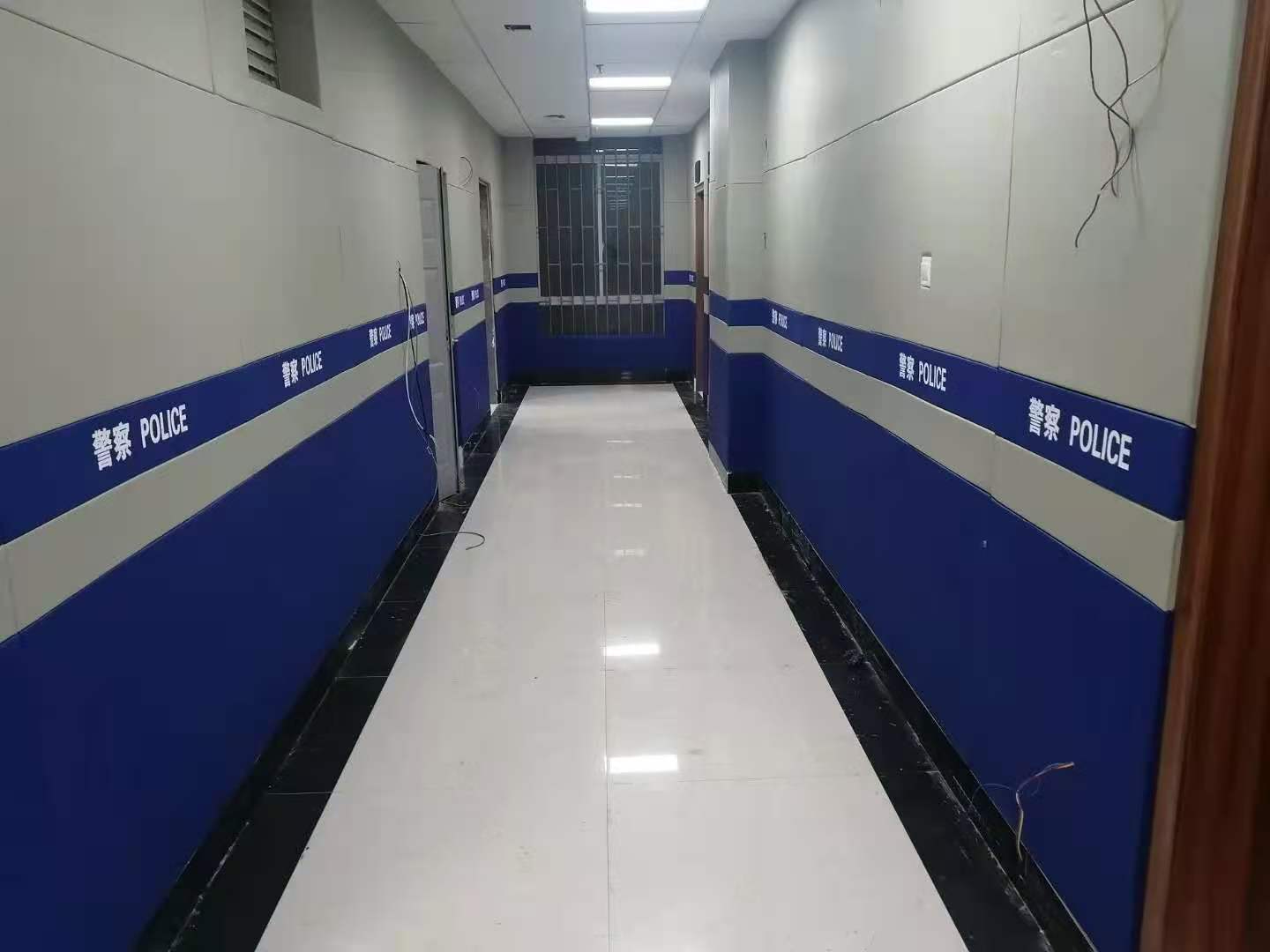 辦案區巖棉軟包的阻燃效果